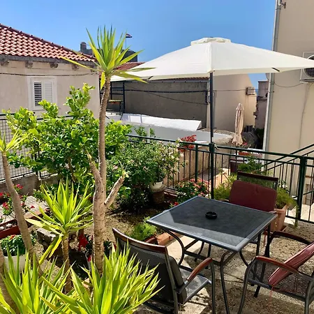 Casa Toni Appartement *