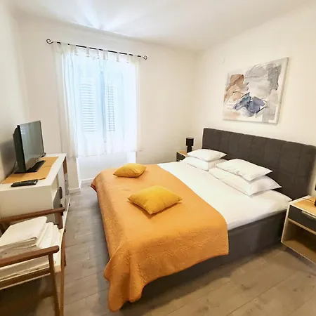 Casa Toni Appartement *